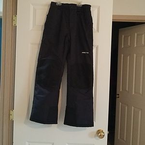 NWOT Arctic  boys snow pants